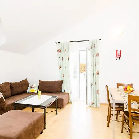 Cozy Duplex A2, In A Stone Built House, Sunset Near